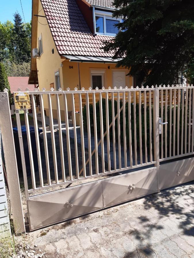 Вилла Pakasz Nyaralohaz Тисафюред Экстерьер фото